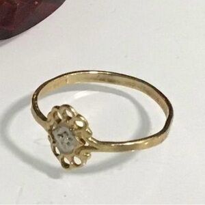 Dainty 10k Gold Ring with Silver Accent sz 3.5
